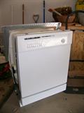 GE Dishwasher, with matching GE Gas Range and GE Over the range Microwave all for sale!!! All in Excellent condition.