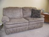 Lovely Microfiber in Excellent shape and condition!