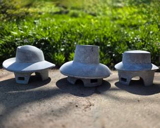 "Trois Chapeaux" Iron Garden Sculptures $495 or bid #59