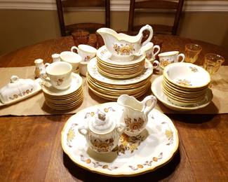 Set of 'Poppy Trail' by Metlow