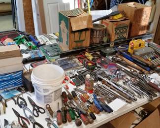 Plenty of hand tools