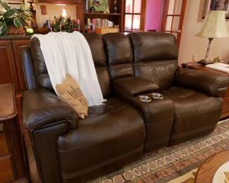 Leather double power recliners with console