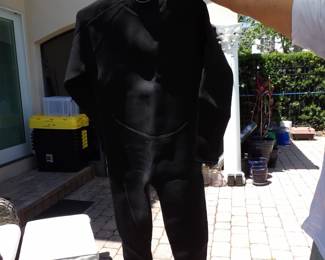 Wetsuit