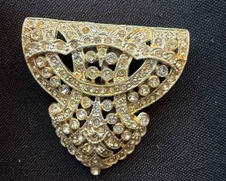 Vintage clip