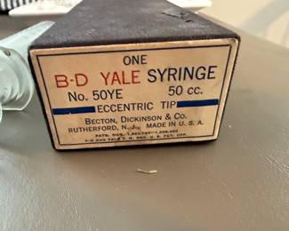 Vintage B-D Yale syringe with original box