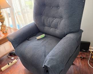 Pride Power Lift Chair