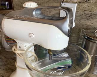 Vintage Kitchen Aid mixer