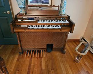 Gulbransen Pacemaker Electric Organ