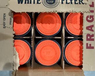 White Flyer clay targets