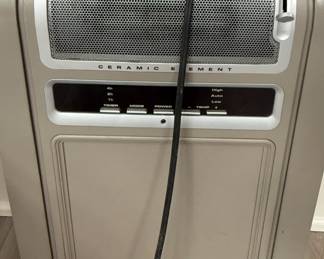 Lasko ceramic space heater