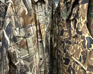 Camouflages clothing