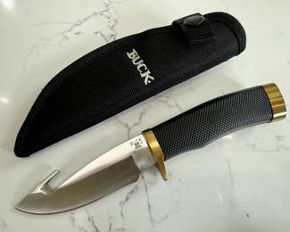 Buck gut hook knife