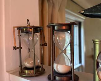 (L) Hanging Nautical Hour Glass (M) Brass Hour Glass (R) 3 min Glass