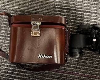 Nikon 10x30-6.6 ° WF - Very nice pair of optics