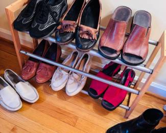 More fantastic women's shoes!