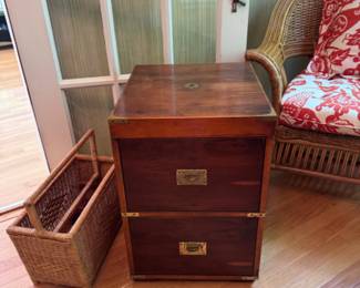 Outstanding Military Campaign Drinks Cabinet