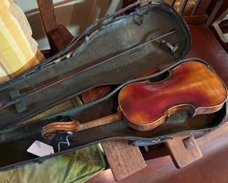 Luthier Labor of Love project: Antique Fine French Violin and case