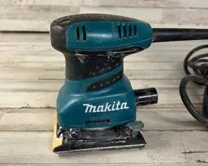 Makita BO4556 Electric Jitterbug Hand Sander 120V