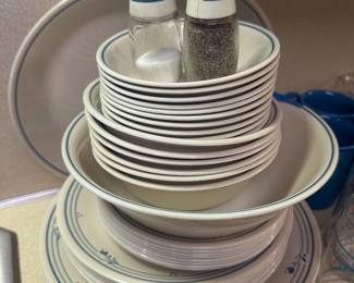 Nice set of Correlle Ware!