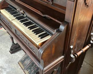 LATE ADDITION! A Victorian PUMP ORGAN! Beautiful piece of furniture history! A PROJECT PIECE!