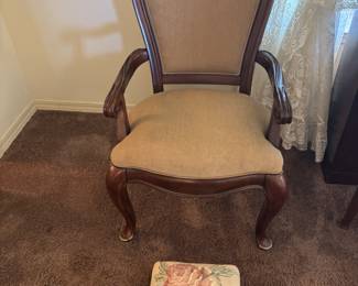 Tan arm chair: 23”w 20”d 40.5”
$ 150.00