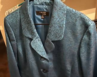 Women’s clothes medium to size 18