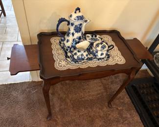 Queen Ann Style Tea Table:
27”w 16” d 25” t. $ 160.00