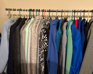 Women’s clothes medium to size 18
