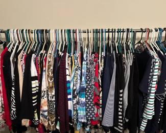 Women’s clothes medium to size 18