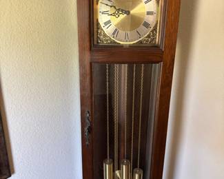 Tempus Fugit German Viking Grandfather clock. 16.5” w 12”d 72” t
$ 500.00