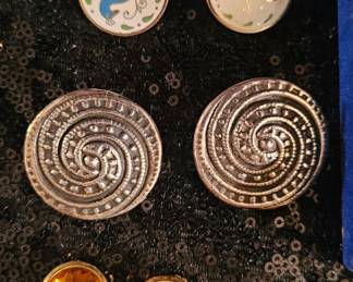 Vintage Clip-on Earrings