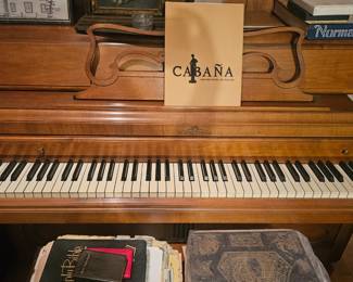 Wurlitzer stand upright piano in excellent condition.
Needs tuning