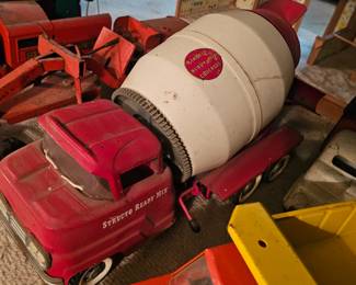 Vtg 1950s Structo Ready Mix Concrete Mixer Cement Truck Red