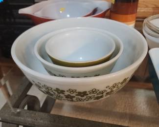 Vintage Pyrex Mixing Bowls, Spring Blossom Mixing Bowl, Set of 3 Pyrex Nesting Bowls One Bowl is Missing.