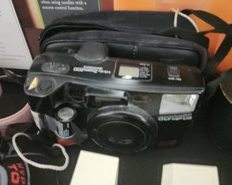 Olympus Infinity Zoom 200