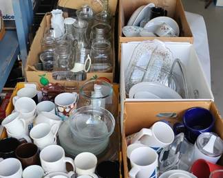 Coffee mugs, teacups, dinner sets, glass beakers, vases, wine glasses, cook ware