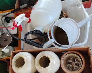 Planters | Saucers | Watering & Gardening tools