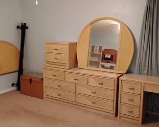 QUEEN SIZE BEDROOM SET:
HEADBOARD & FRAME (Wicker Stick)
DRESSER & MIRROR (Wicker Stick)
NIGHTSTAND / LAMPS
DESK (Wicker Stick)
STORAGE CHEST