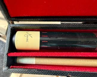 Pool cue