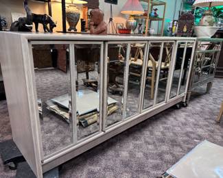 Very nice modern mirrored sideboard