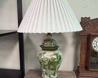 Chinoiserie lamp w/ peacock motif