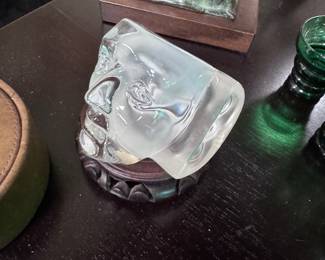 Daum Crystal