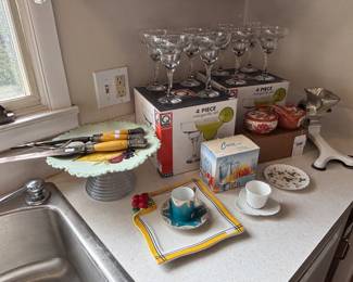 Ceramic Connecting Serving Set