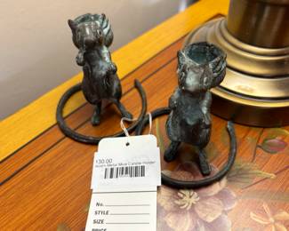 Acorn Metal Mice Candle Holder