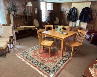 Area Rug, Amesbury Dining Set