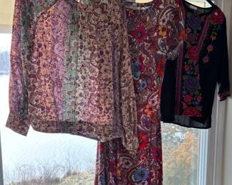 Woman's Clothing