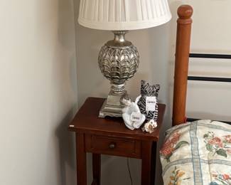 Cats by Nina Gray Tabby Vase, Lladro Angel Dreaming Figurine