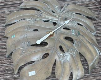 Outdoor Tropical Leaf Clock