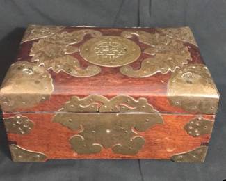 Rosewood box - https://ctbids.com/estate-sales/Spanaway-WA