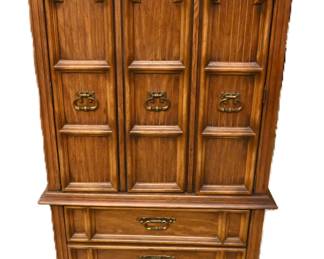 Gentleman’s dresser  